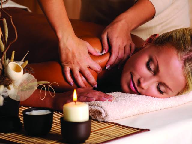 Russian Wellness Massage therapy session